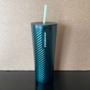 Starbucks Winter 2022 Green  Ribbon Swirl